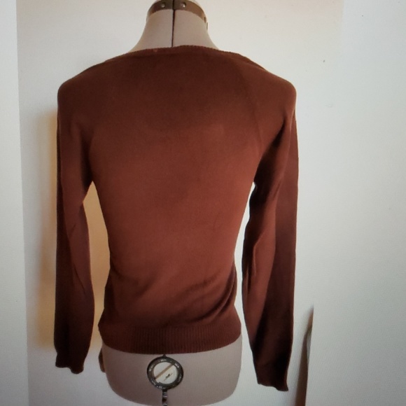 Sweater - Picture 2 of 3